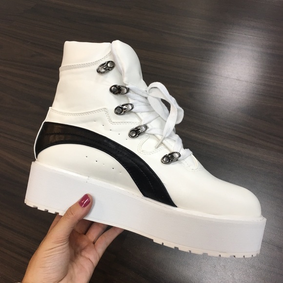 Cape Robbin Shoes - White platform grunge boot